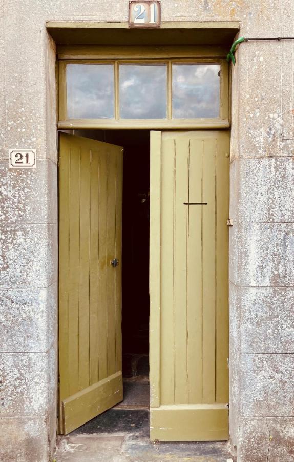 Joli Studio A Deux Pas Du Chateau Et Du Centre Vitré Eksteriør billede